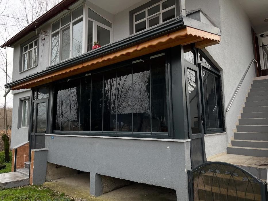 Безпрофилно Остъкляване