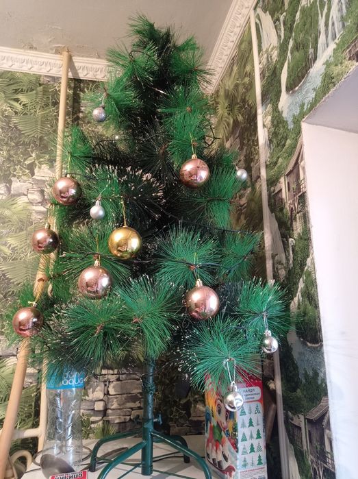 Елка в отличном состоянии