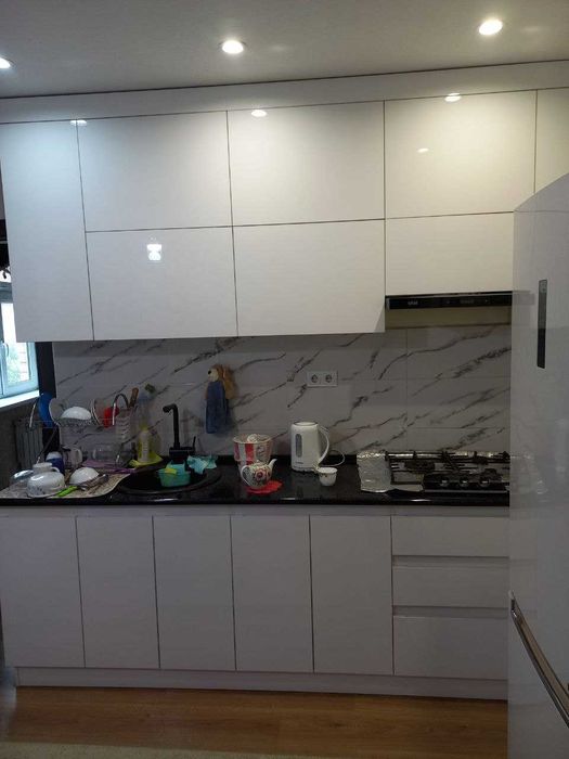 Срочно дом Янги Хаётда 3 +1 хона 81кв сотилади, 77.000 азгина ўтилади.