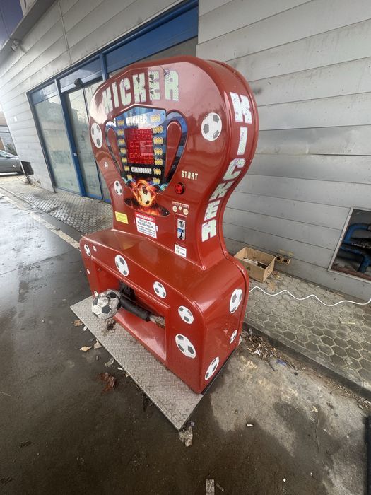 Игрална машина силомер футбол ритник шут