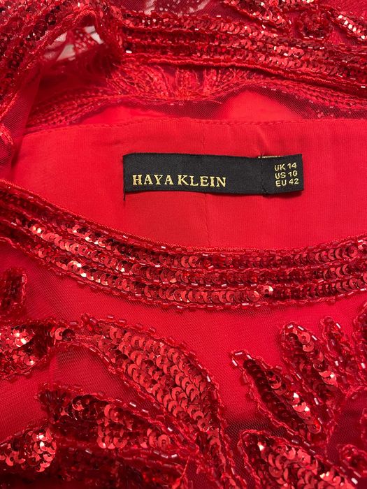 Шикарное красное платье!