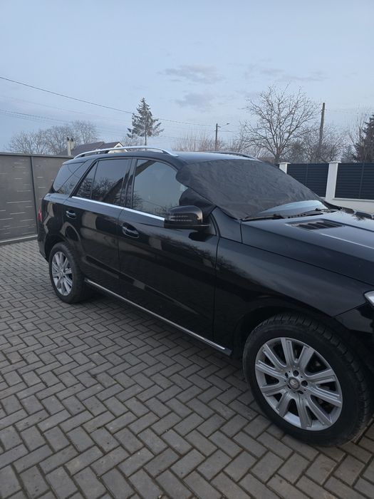 Mercedes Benz ML 250 BlueTec 4Matic, 7G-tronic