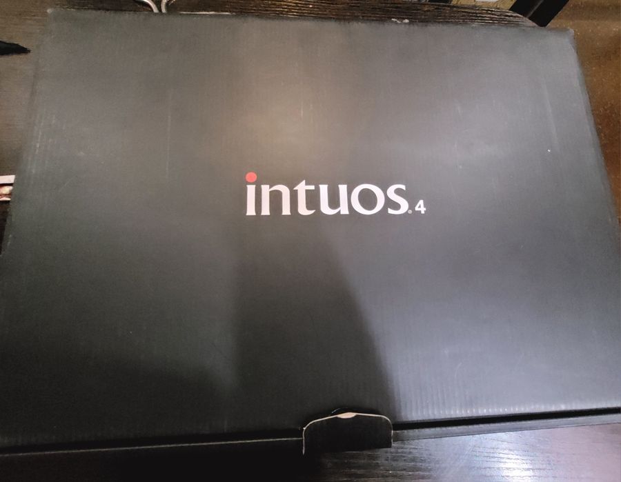 Графический планшет Intous4