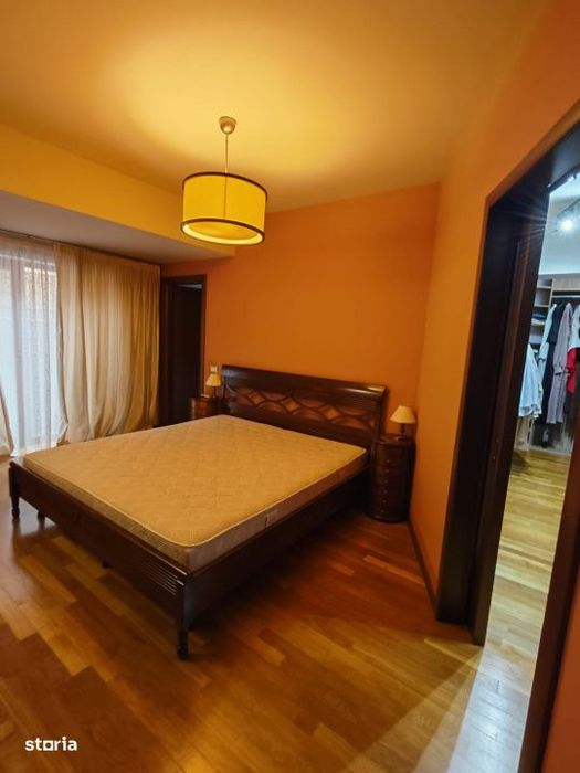 Apartament 5 camere | De Vanzare | Unirii | 2 Locuri Parcare