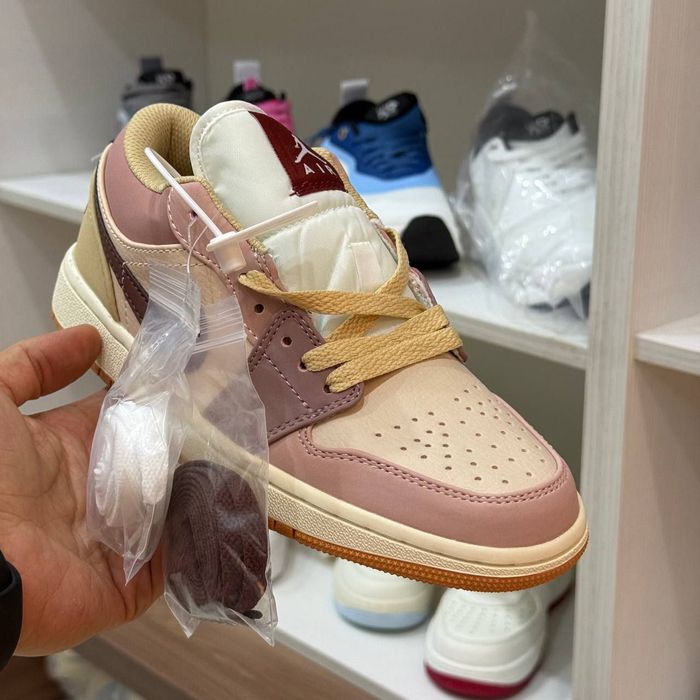 Bizda to'lov yetkazib berilgandan so'ng

Razmer: 36-40
Narxi: 400.0