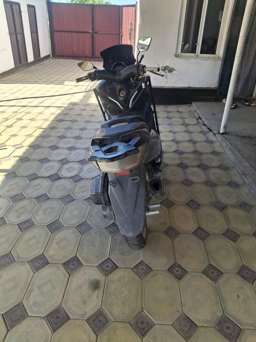 Продам мото скутер гарантия