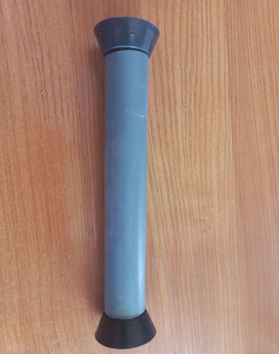 Пластиковые трубки для тайрот.