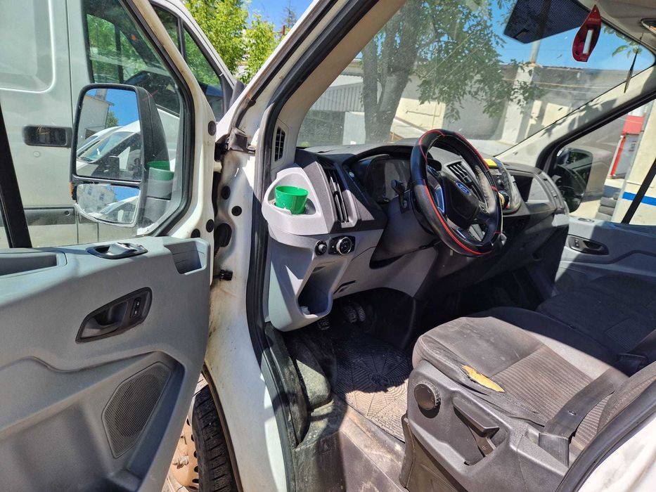 Ford Transit L4H3 2.2 TDCi 125 CP – 2015 – necesită reparație motor