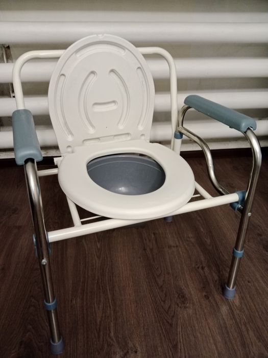 Кресло туалет для взрослых