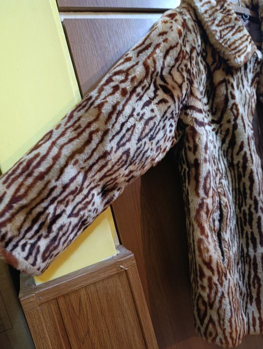 Haină de blană naturală