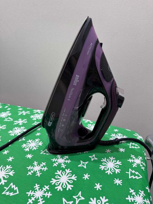 Продаю утюг BRAUN TexStyle 9