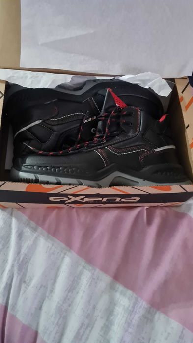 Промо Работен елек и обувки Neo