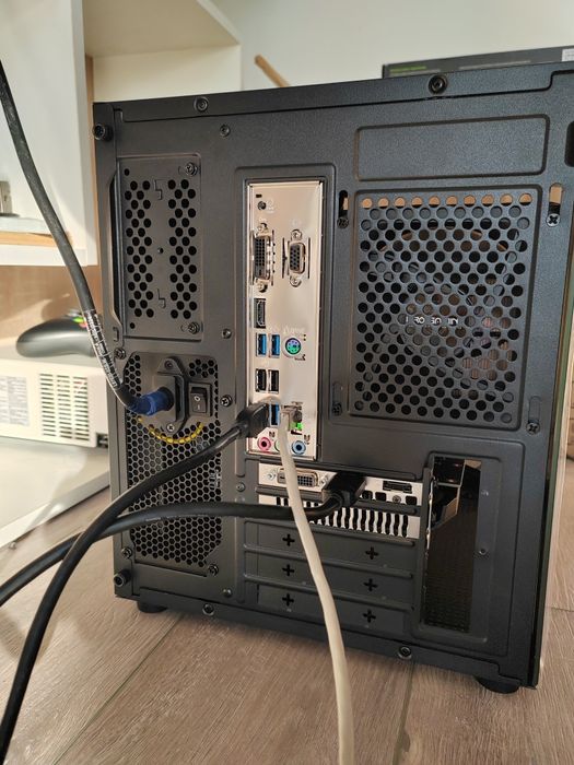 Pc gaming nou garantie wifi rtx3050 ryzen5 5500/16gb 3200/ssd nvme