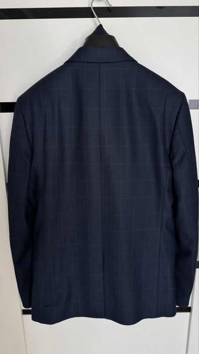 Продам костюм в отличном состоянии