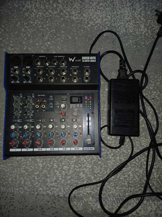 Vând boxe,stație si mixer