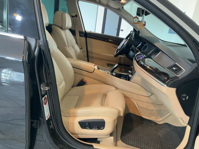 BMW 5er 530d GT 2014