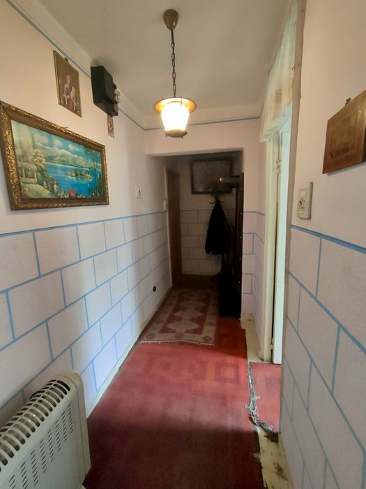 Piața Mioriței, ap. 2 camere, et.3.