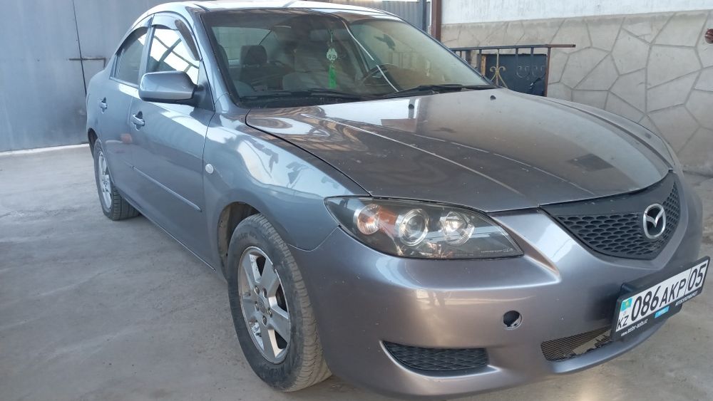 Продам авто Мазда 3