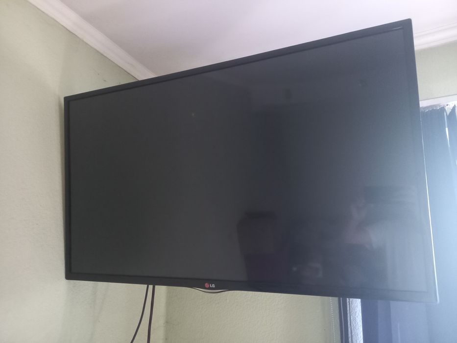 Телевизор LG 42LN540V-ZA