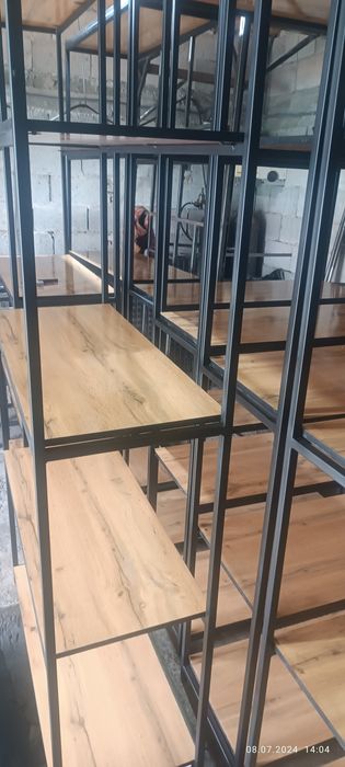 Стелажи полки в стиле лофт