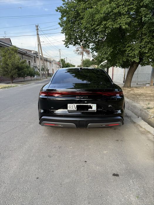 BYD Han L 701km elektro