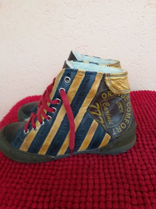 Ghete Carinii Italia nr 36 piele dama