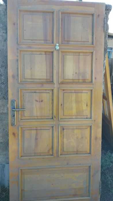 Для дома двери разные