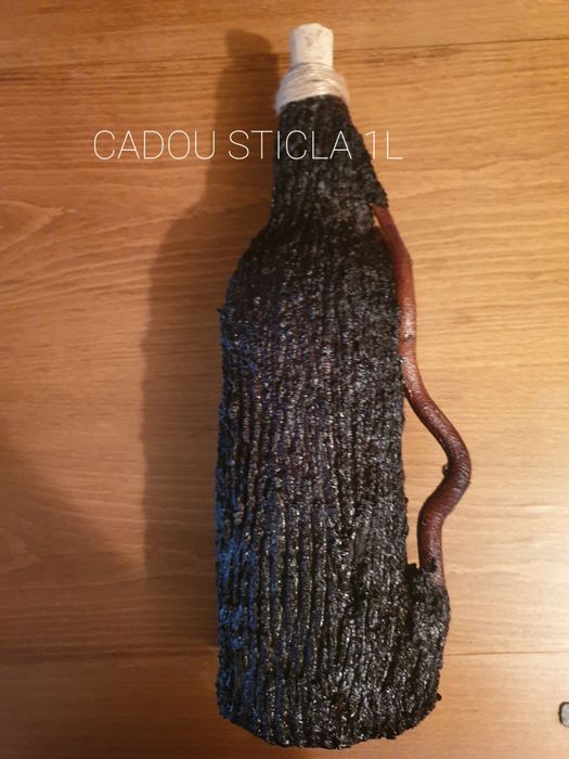 Set sticla și pahare+ cadou.