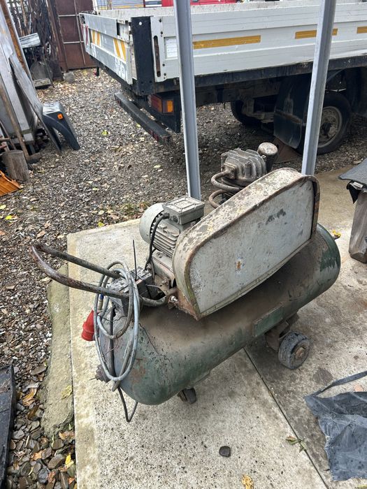 Compresor aer 140 litri