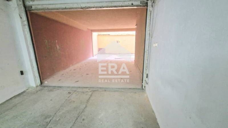 Дава се под наем Гараж / Паркомясто в Варна, Погреби - 16 кв.м за 76.5 € - Снимка #3