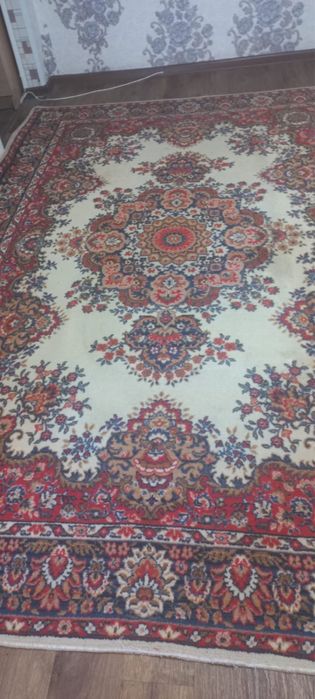 Продам ковер 2*3