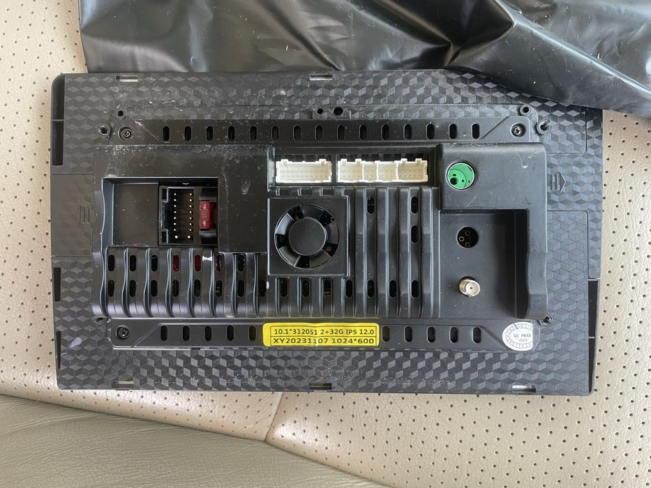 Магнитола на Прадо 150