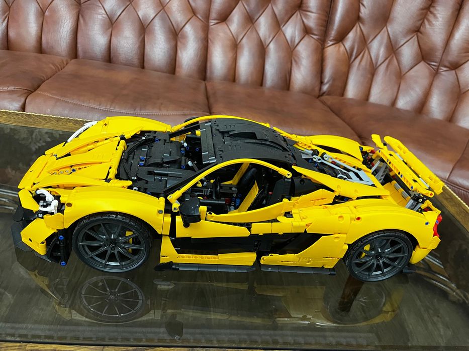 LEGO McLaren  P1