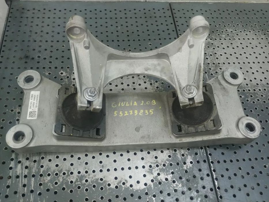 suport cutie viteze  2.0b 55273835  alfa romeo giulia stelvio 00505475100