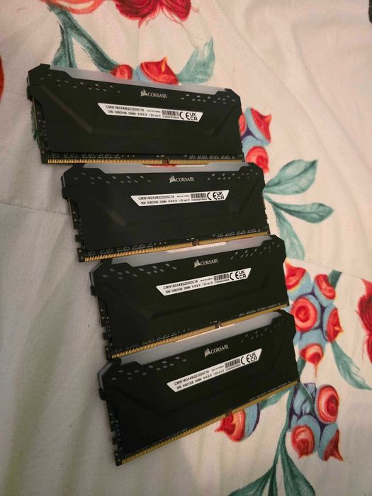 32GB ram Corsair PRO RGB 3200mhz