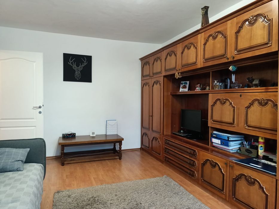 Proprietar Vand Apartament 3 camere Pitesti Prundu 70 M