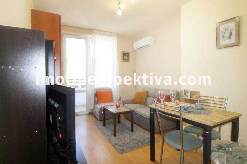 Продава се Двустаен апартамент в Пловдив, Център - 58 кв.м за 1208 €/кв.м - Снимка #2