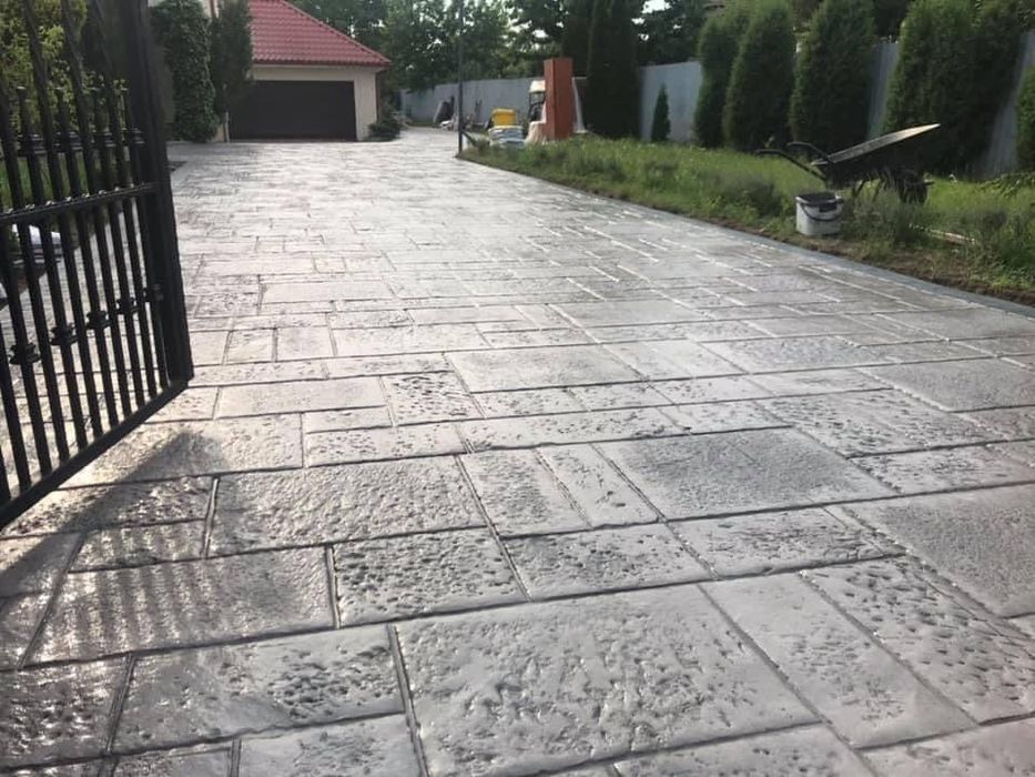 Pavaje si decorațiuni din beton amprentat ân toate zonele țări