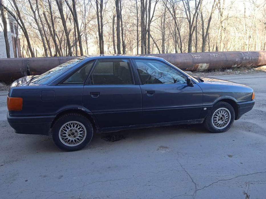 Ауди б 3 в хорошоо состоянье