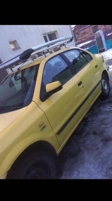 Поменяю машину на контейнера 40 тоник