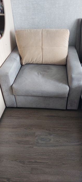 Кресло кровать б/у