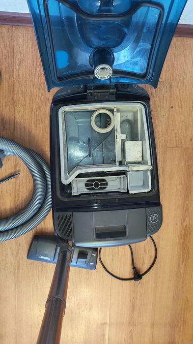 Продам пылесос фирмы THOMAS б/у