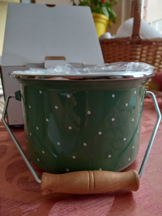 Тенджерка от English Home - 45 лв. чисто нова