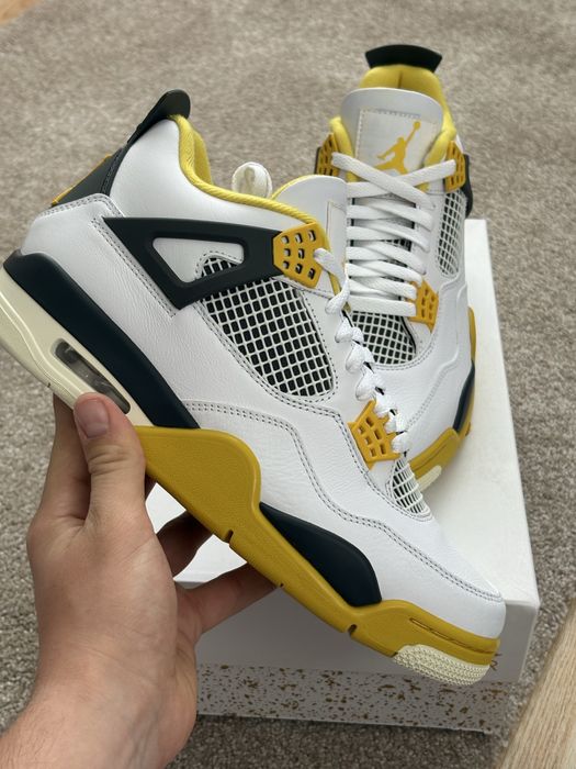 Jordan 4  marimile 41 si 43 full box