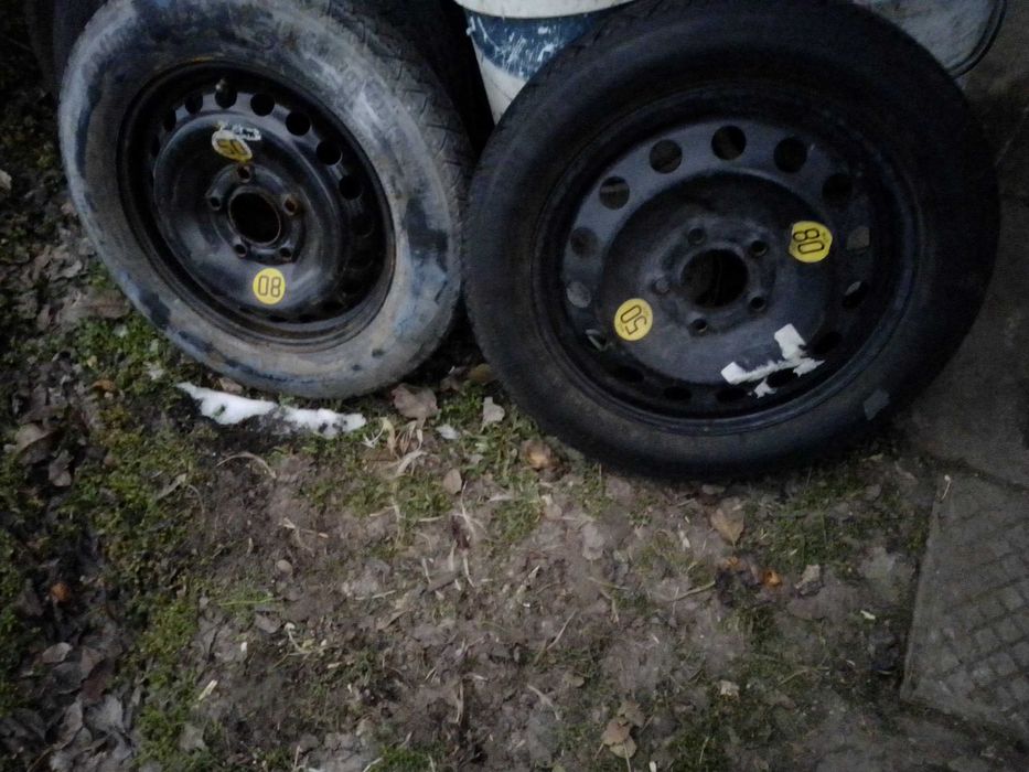 Продавам резервни гуми с джанти BMW