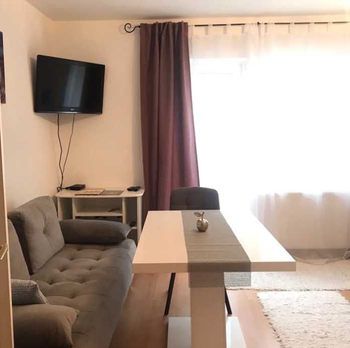 Дава се под наем Двустаен апартамент в Пловдив, Западен - 60 кв.м за 295.8 € - Снимка #1