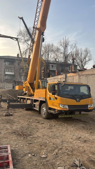Автокран xmcg 25тонн