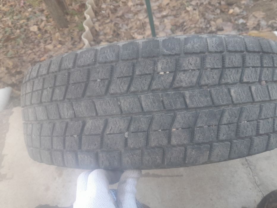 Продам шины зимние
