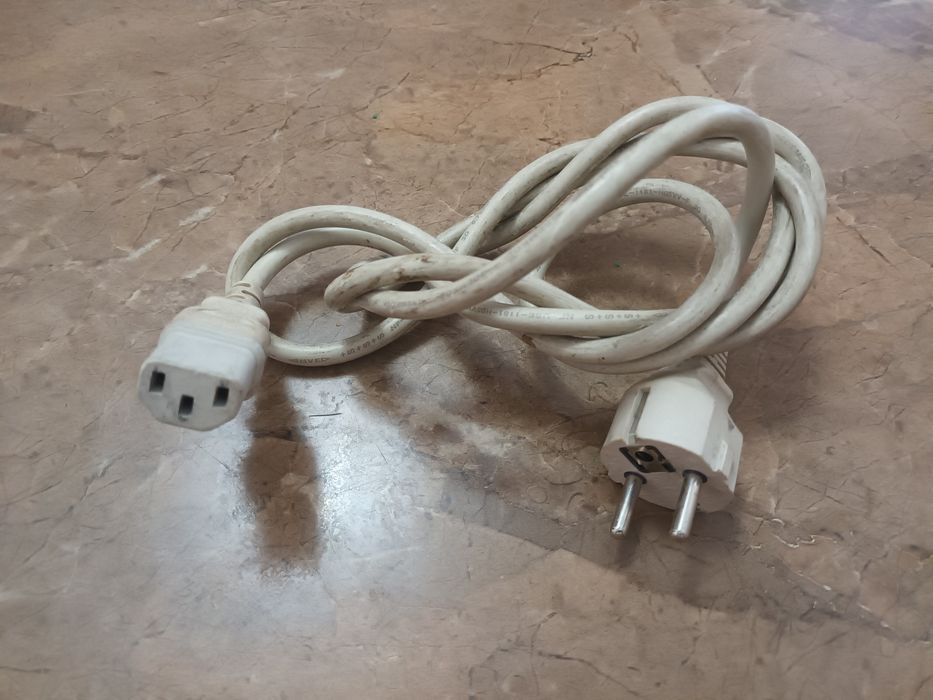Cabluri de alimentare sau de conexiune