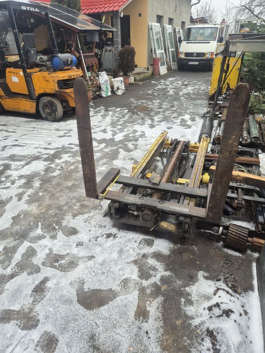 Braț lift încărcător baloti azot paleti furci lame